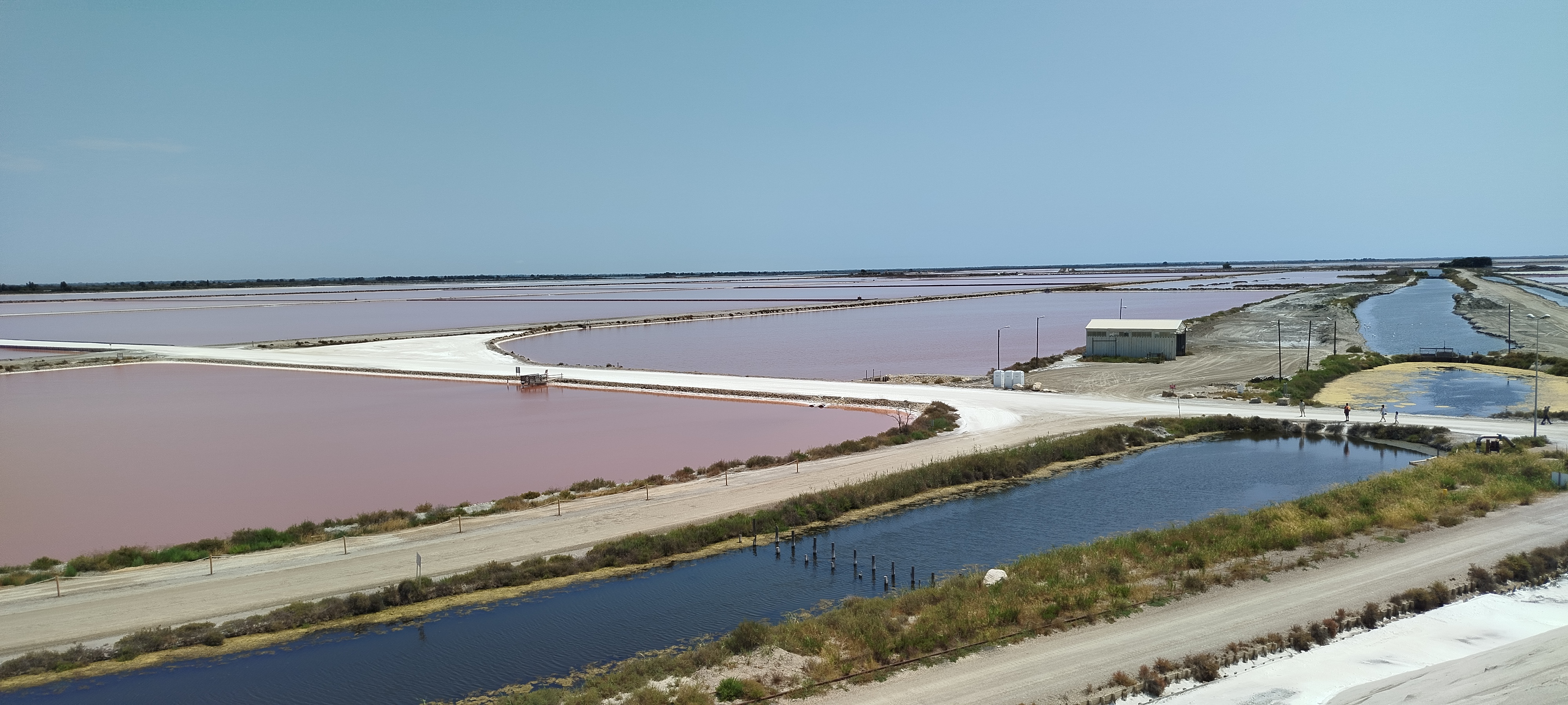Fabrique de sel, dans le sud de la France
